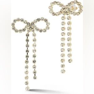 Elegant Gold Bow Earrings